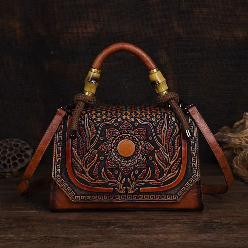 vintage style shoulder bag