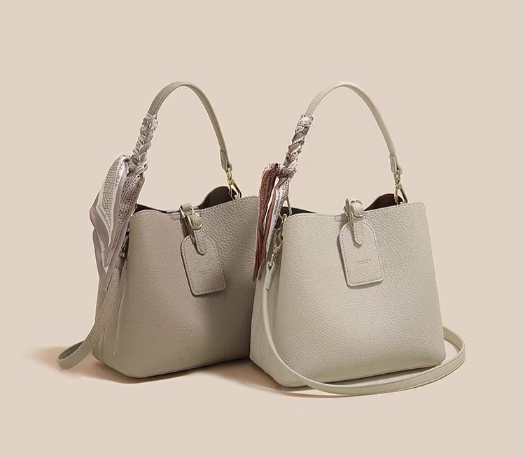 Women's leather bucket bag | Fixed shoulder strap | Ideal as a gift