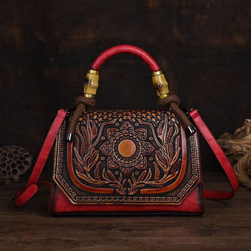 vintage style shoulder bag