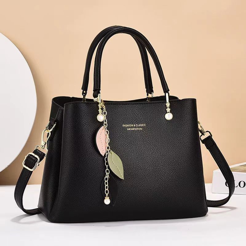 Large leather handbag | shoulder bag