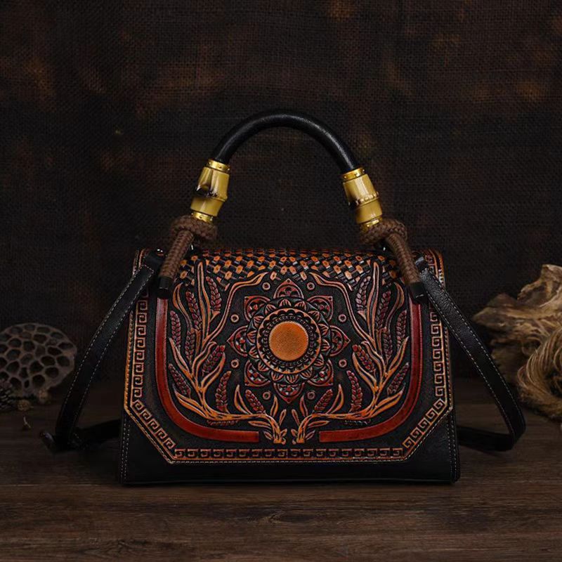 vintage style shoulder bag